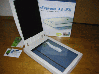 Mustek ScanExpress A3 USBのスキャナカバー裏面の黒色ボード